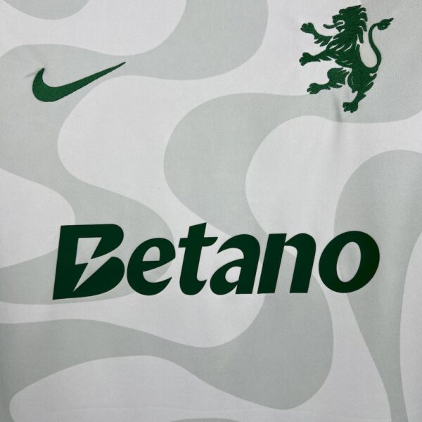 Men's Sporting CP 2025/26 Whtie Away Jersey - Image 9