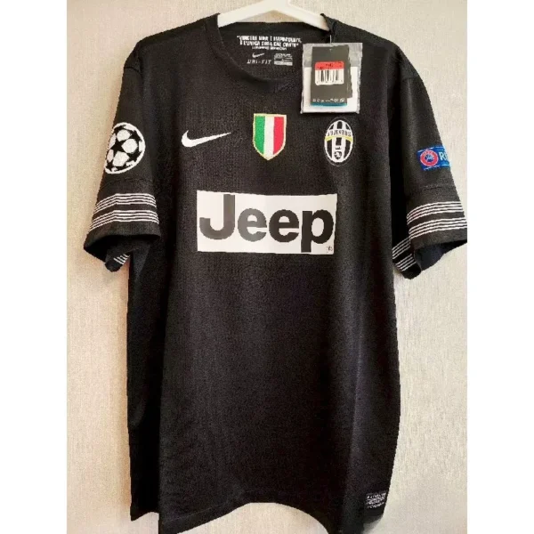 Retro Juventus 2012/13 Away Jersey - Image 5