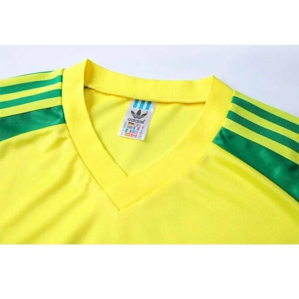 Retro Wales 1982 Away Jersey - Image 8