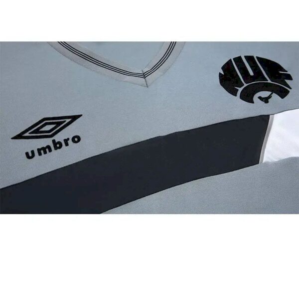 Retro Newcastle United 1986/87 Away Jersey - Image 8