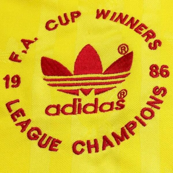 Retro Liverpool 1985/86 Third FA Cup Long Sleeves Jersey - Image 8