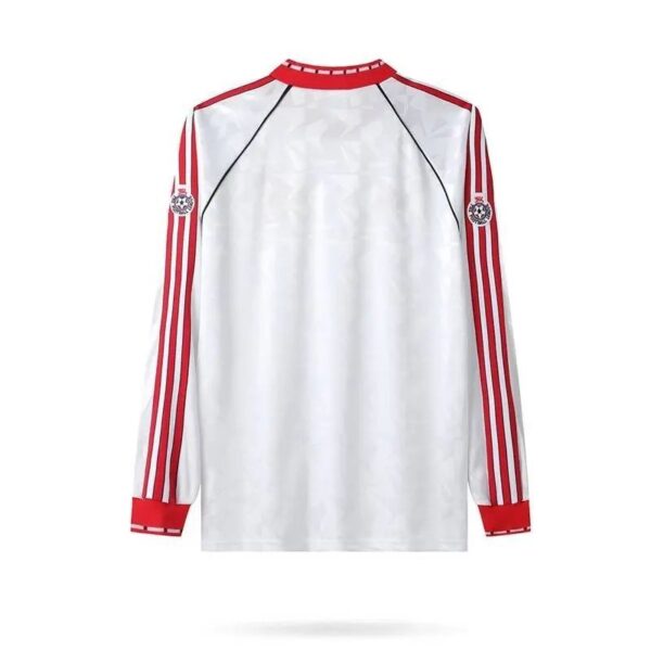Retro Manchester United 1991 Cup Winners Cup Long Sleeves Jersey - Image 9