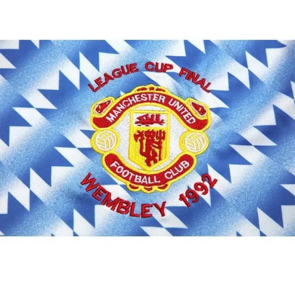 Retro Manchester United 1990/92 Away Long Sleeves Jersey - Image 7