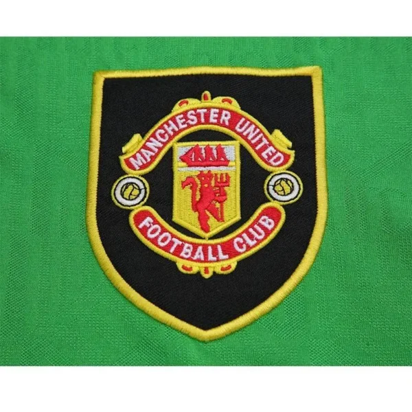 Retro Manchester United 1992/94 Third Jersey - Image 8