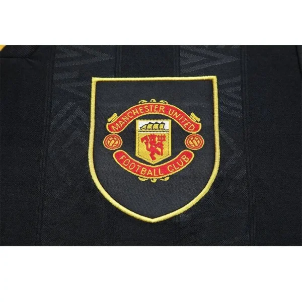 Retro Manchester United 1993/95 Away Jersey - Image 7