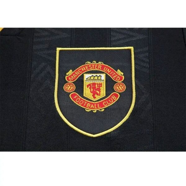 Retro Manchester United 1993/95 Away Long Sleeves Jersey - Image 5