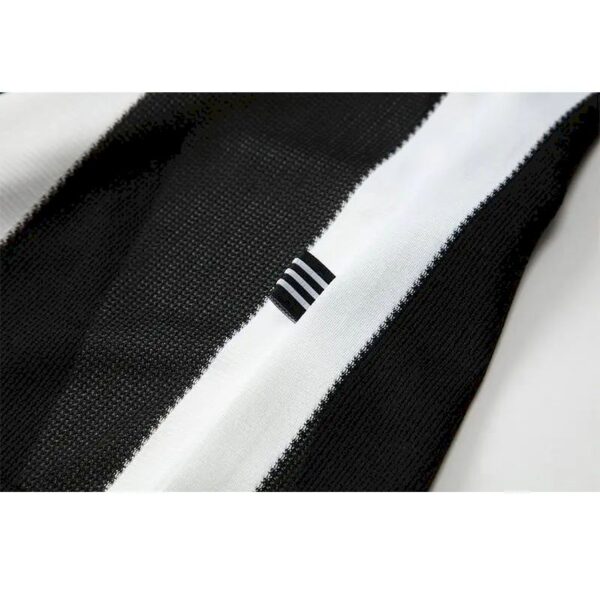 Retro Newcastle United 1995/97 Home Long Sleeves Jersey - Image 5