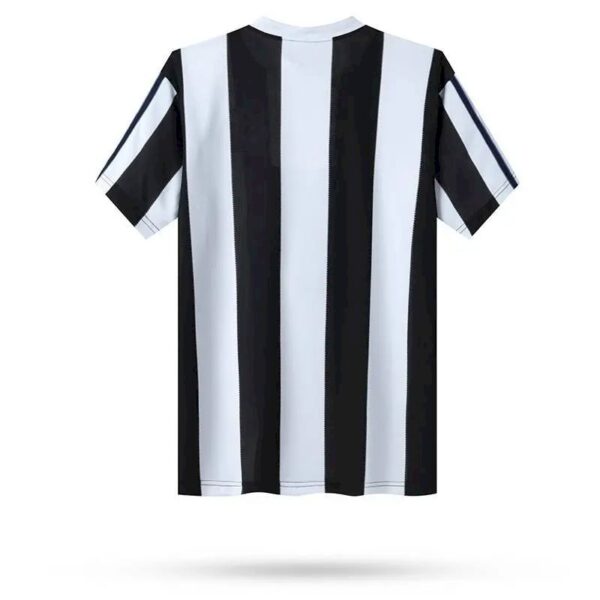 Retro Newcastle United 1995/97 Home Jersey - Image 2