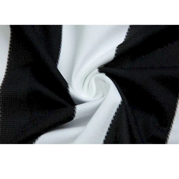 Retro Newcastle United 1995/97 Home Jersey - Image 3