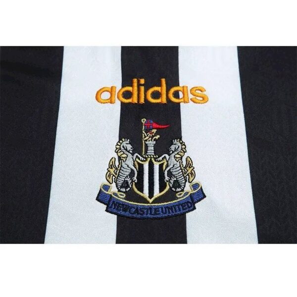 Retro Newcastle United 1997/99 Home Jersey - Image 6