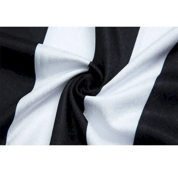 Retro Newcastle United 1997/99 Home Jersey - Image 2