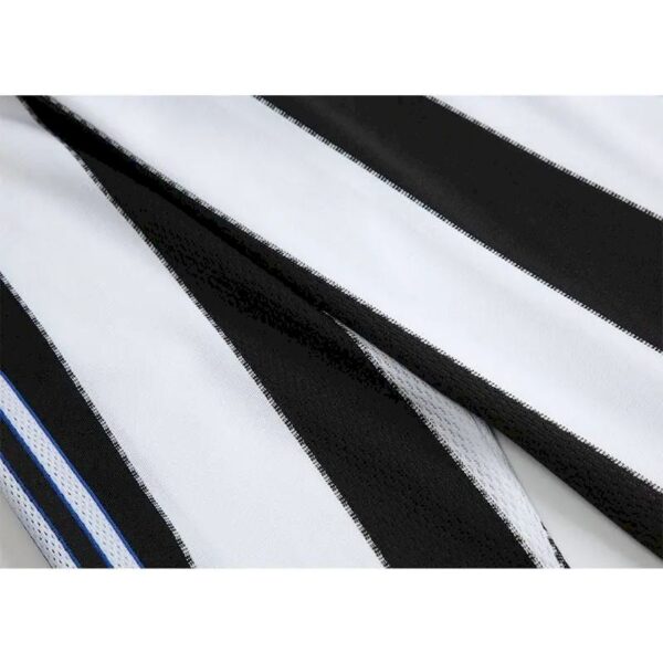 Retro Newcastle United 1999/2000 Home Long Sleeves Jersey - Image 5