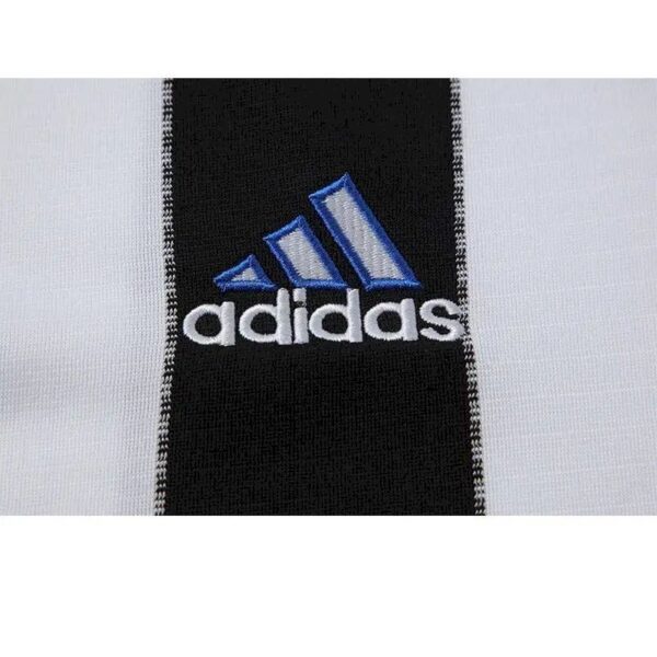 Retro Newcastle United 2000/01 Home Jersey - Image 8