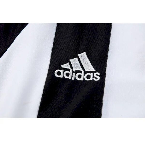 Retro Newcastle United 2004/06 Home Jersey - Image 10