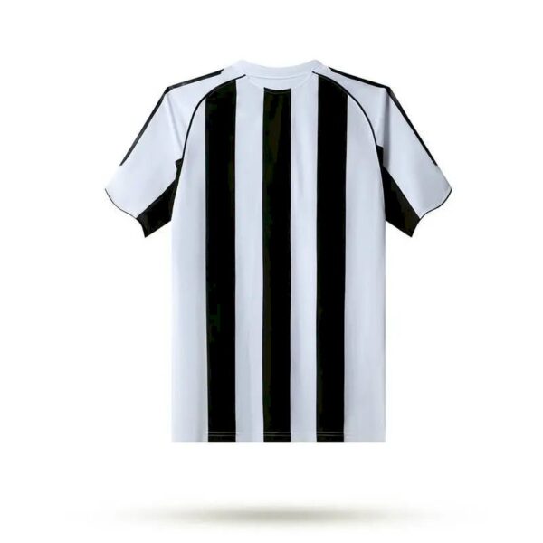 Retro Newcastle United 2004/06 Home Jersey - Image 9