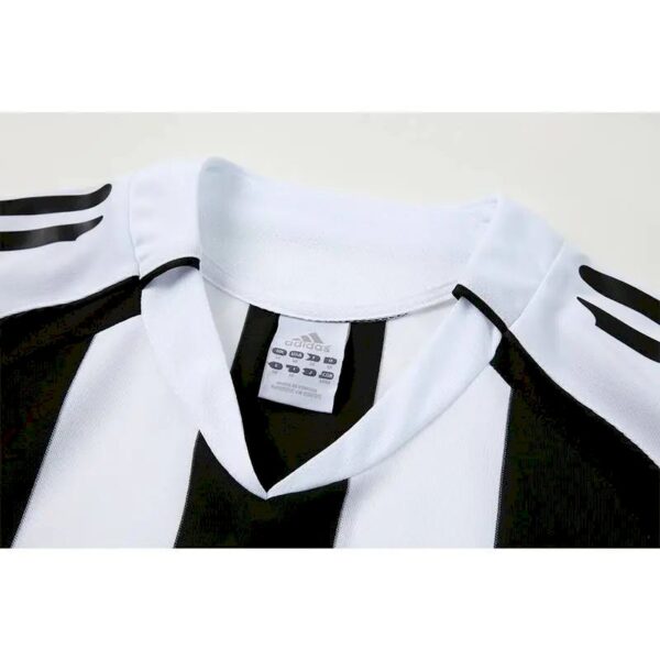 Retro Newcastle United 2004/06 Home Jersey - Image 8