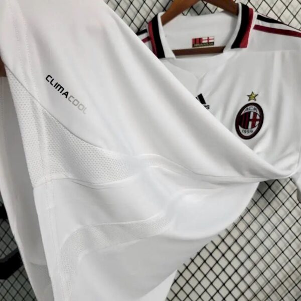 Retro AC Milan 2009/10 Away Jersey - Image 7