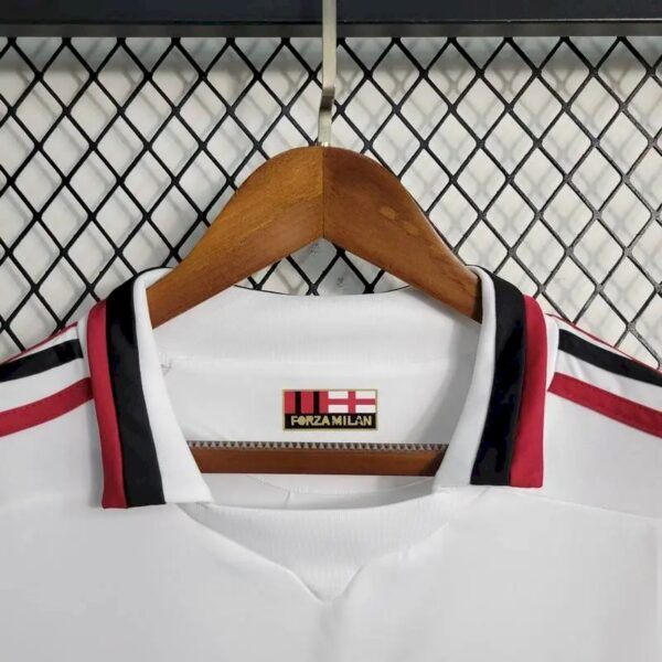 Retro AC Milan 2009/10 Away Jersey - Image 3