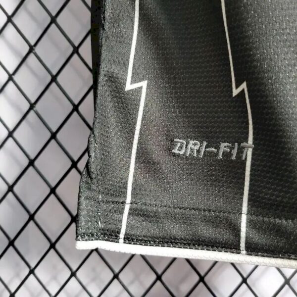 Retro Corinthians 2011/12 Away Jersey - Image 7