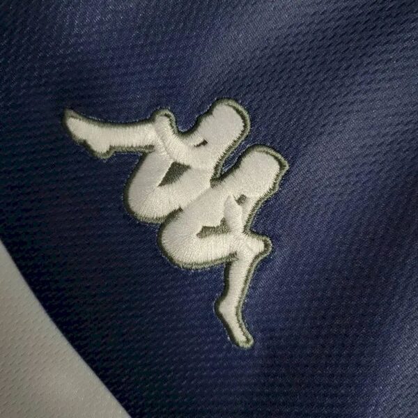 Retro Manchester City 1997/98 Away Jersey - Image 5