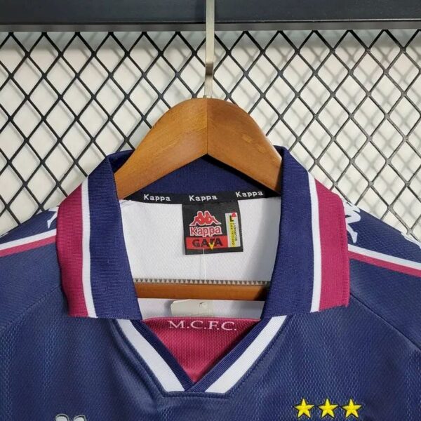 Retro Manchester City 1997/98 Away Jersey - Image 8
