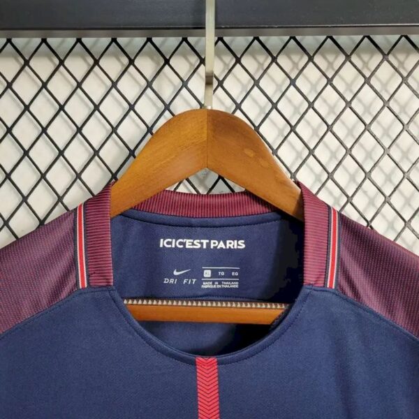 Retro Paris Saint-Germain 2017/18 Home Jersey - Image 3