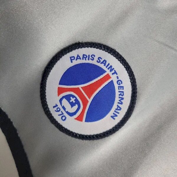 Retro Paris Saint-Germain 2000 Away Jersey - Image 4