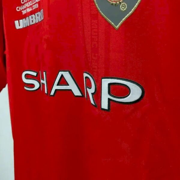 Retro Manchester United 1999 Home Champion League Final Jersey - Image 4