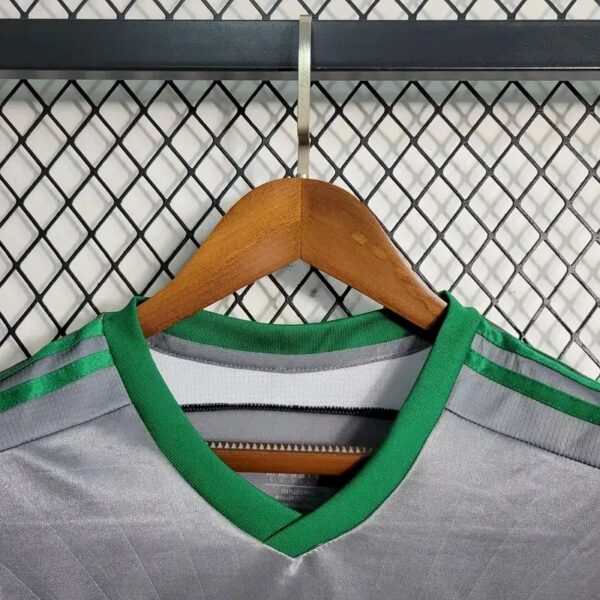 Retro Palmeiras 2015 Third Jersey - Image 4