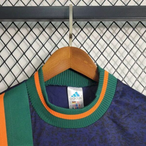 Retro Newcastle United 1997/98 Away Jersey - Image 6