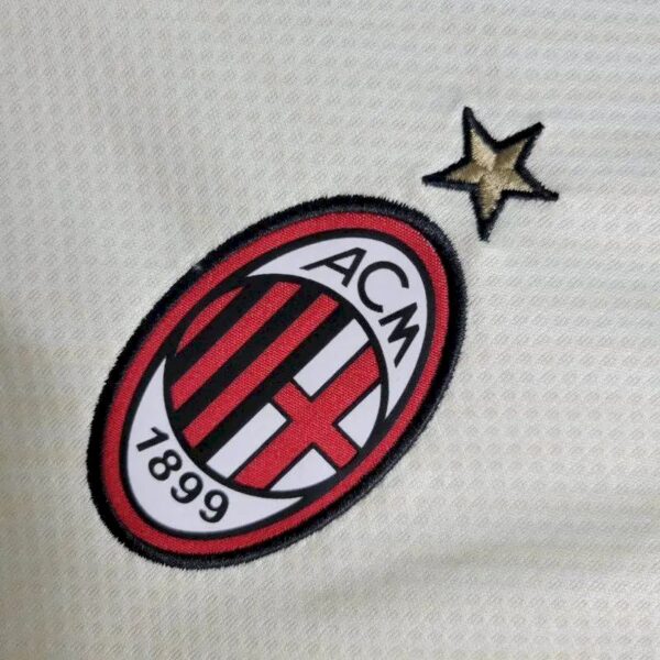 Retro AC Milan 2021/22 Away Jersey - Image 5