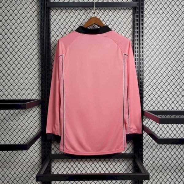 Retro Juventus 1997/98 Away Long Sleeves Jersey - Image 4