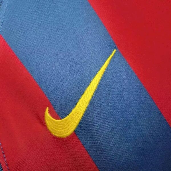 Retro Barcelona 2005/06 Home UCL Edition Long Sleeves Jersey - Image 6