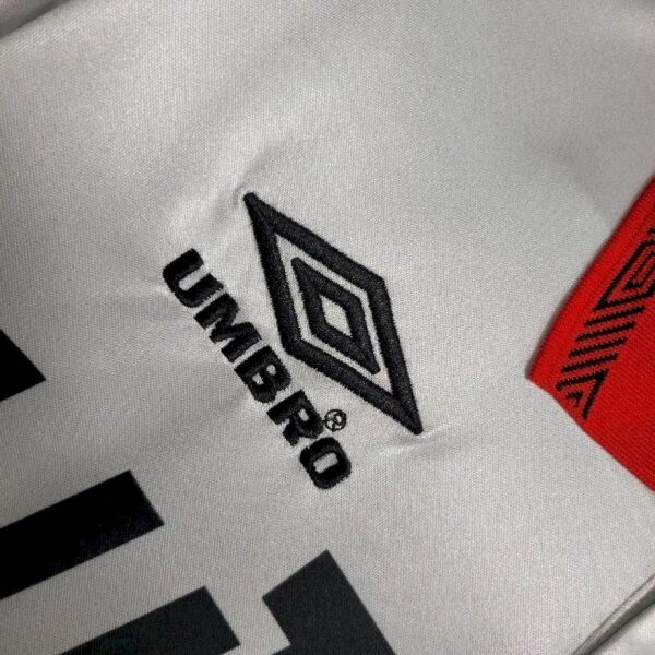 Retro Flamengo 1994 Away Jersey - Image 7