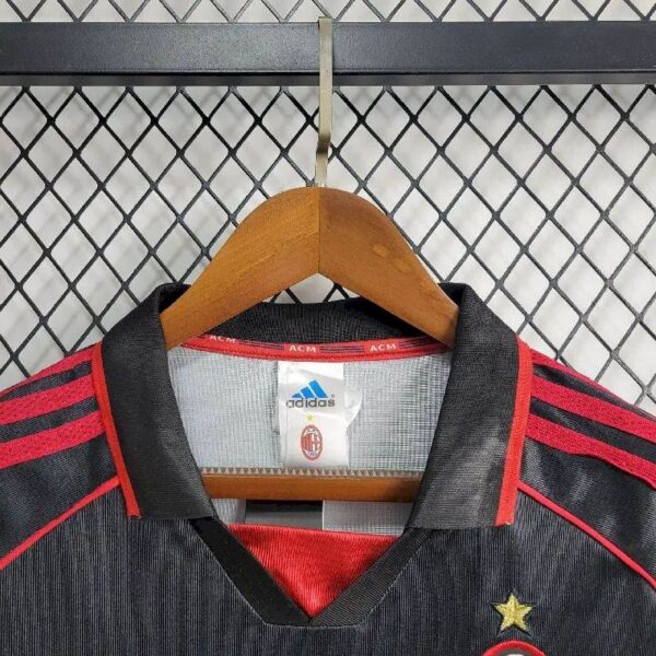 Retro AC Milan 1998/99 Third Jersey - Image 4