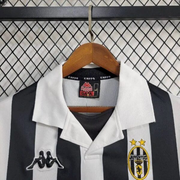 Retro Juventus 1999/2000 Home Long Sleeves Jersey - Image 7