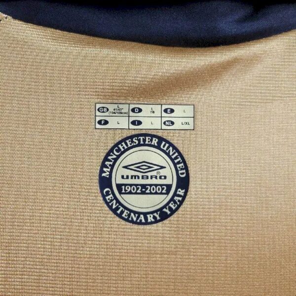 Retro Manchester United 2001/02 Centenary Reversible Away And Third Jersey - Image 18