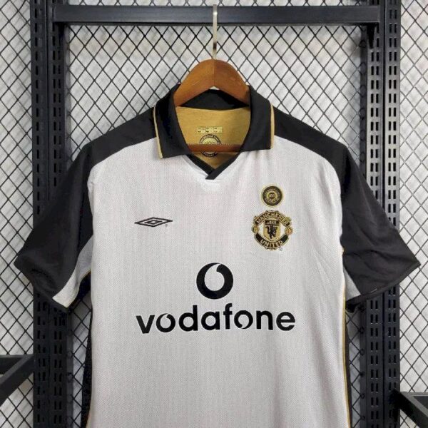 Retro Manchester United 2001/02 Centenary Reversible Away And Third Jersey - Image 14