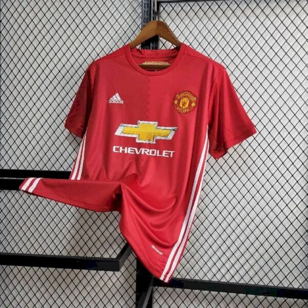 Retro Manchester United 2016/17 Home Jersey - Image 11