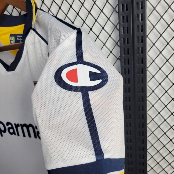 Retro Parma Calcio 2003/04 Home Jersey - Image 4