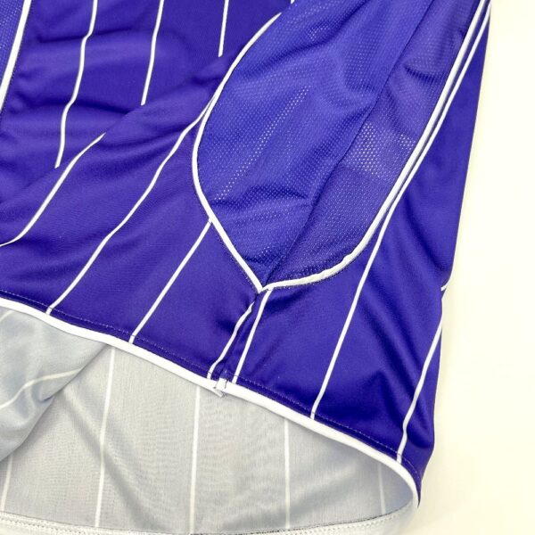 Retro Manchester City 2007/08 Away Jersey - Image 5