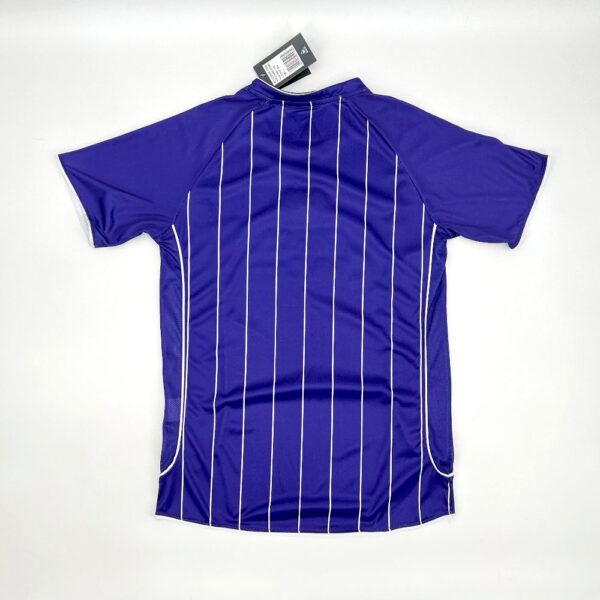 Retro Manchester City 2007/08 Away Jersey - Image 2