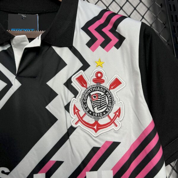 Retro Corinthians 1995 Away Retro Goalkeeper Jersey - Image 5