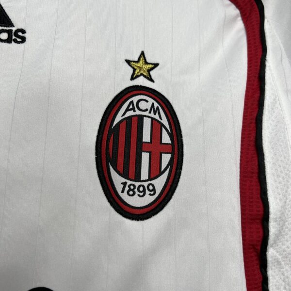 Retro AC Milan 2006/07 Away Jersey - Image 8