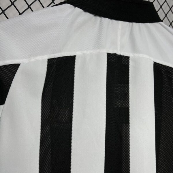 Retro Newcastle United 2003/05 Home Long Sleeves Jersey - Image 7