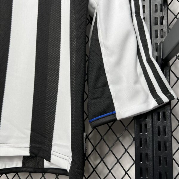 Retro Newcastle United 2003/05 Home Long Sleeves Jersey - Image 3