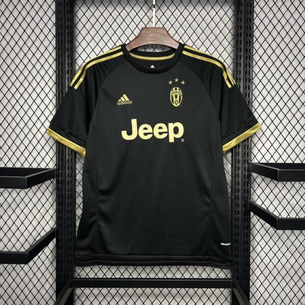 Retro Juventus 2015/16 Third Jersey - Image 9