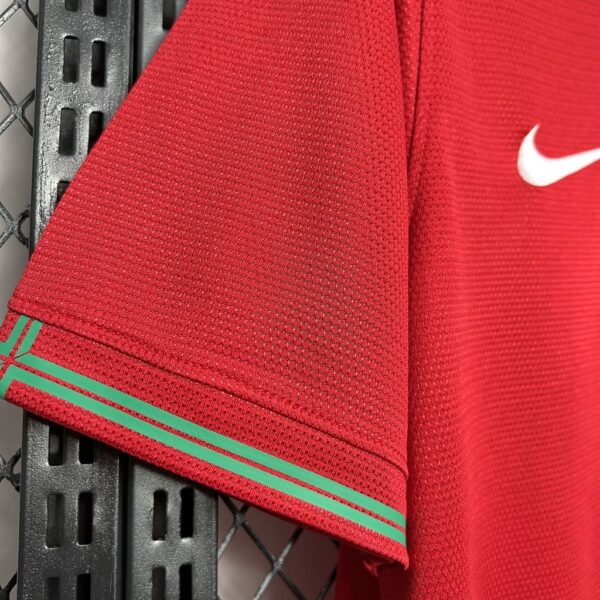 Retro Portugal 2012 Euro Cup Home Jersey - Image 9