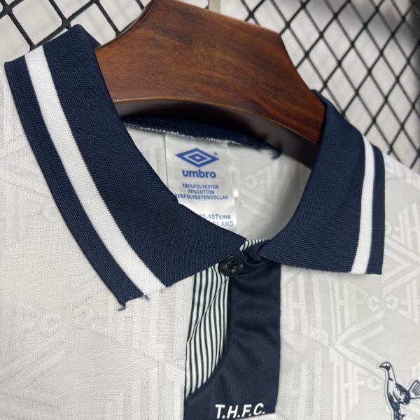 Retro Tottenham Hotspur 1991/93 Home Jersey - Image 8
