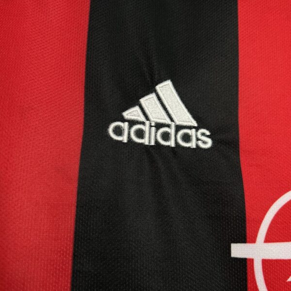 Retro AC Milan 2000/02 Home Jersey - Image 8